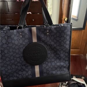 Coach Women's Navy and Black Tote